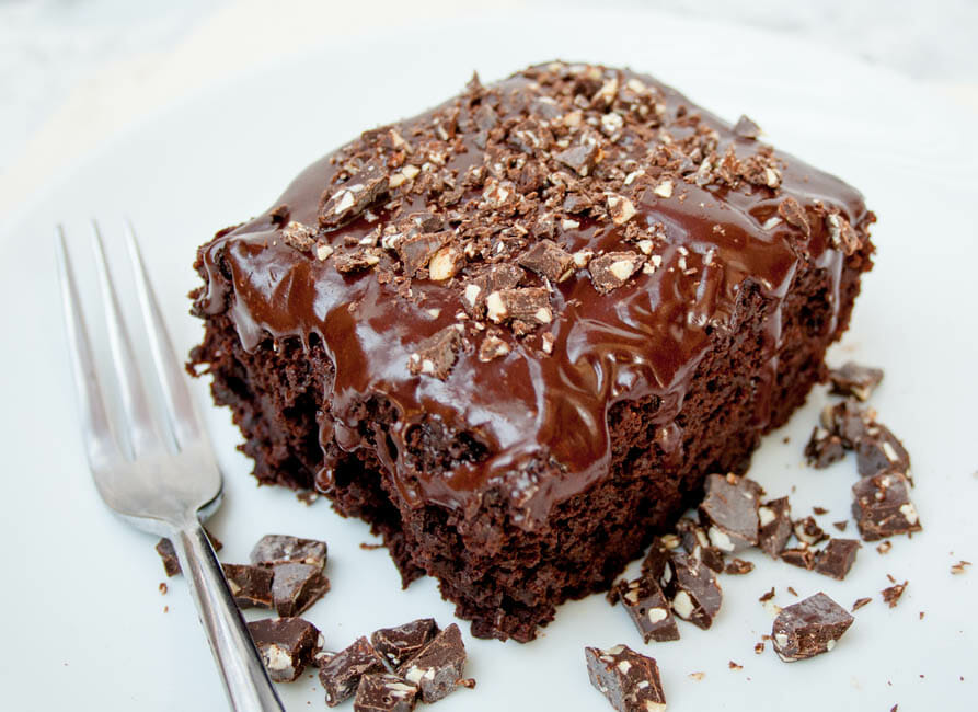 2 Ingredient Chocolate Cake