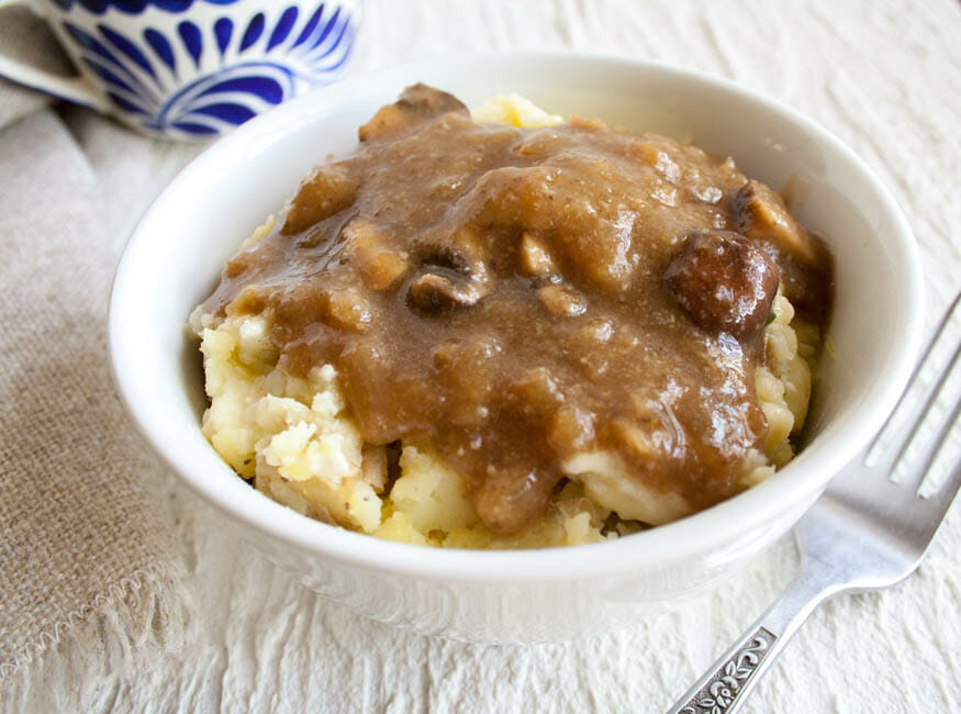 Vegan Caramelized Onion and Mushroom Gravy