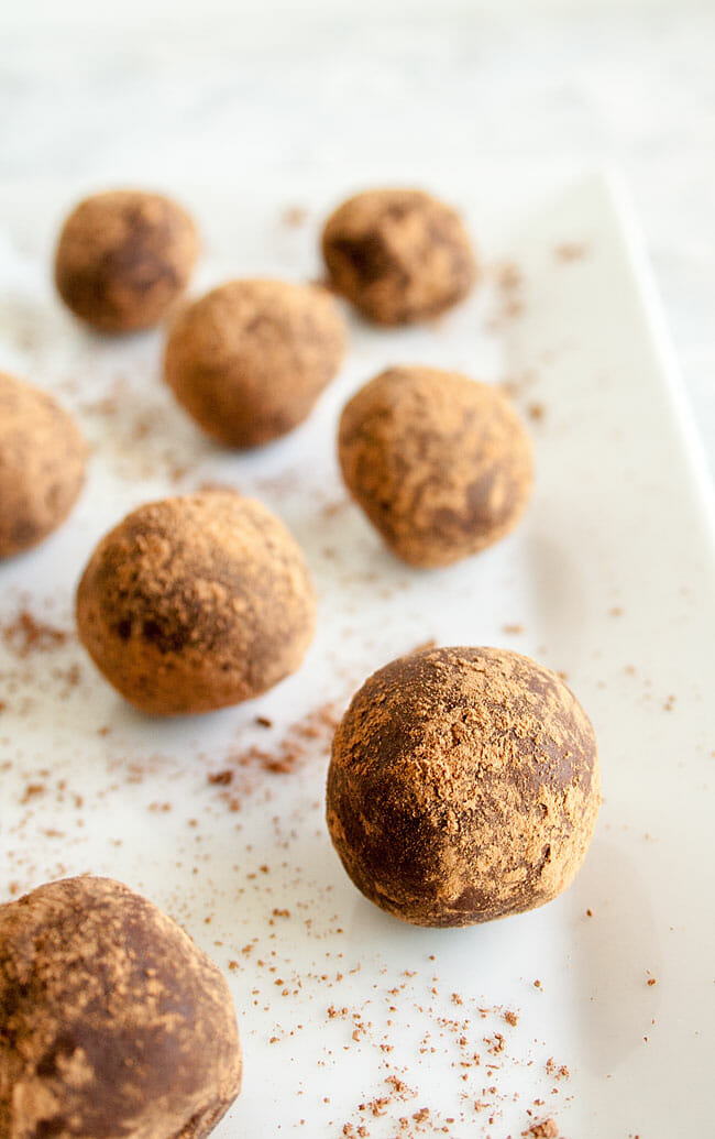 Melt-In-Your-Mouth Mexican Chocolate Truffles close up.