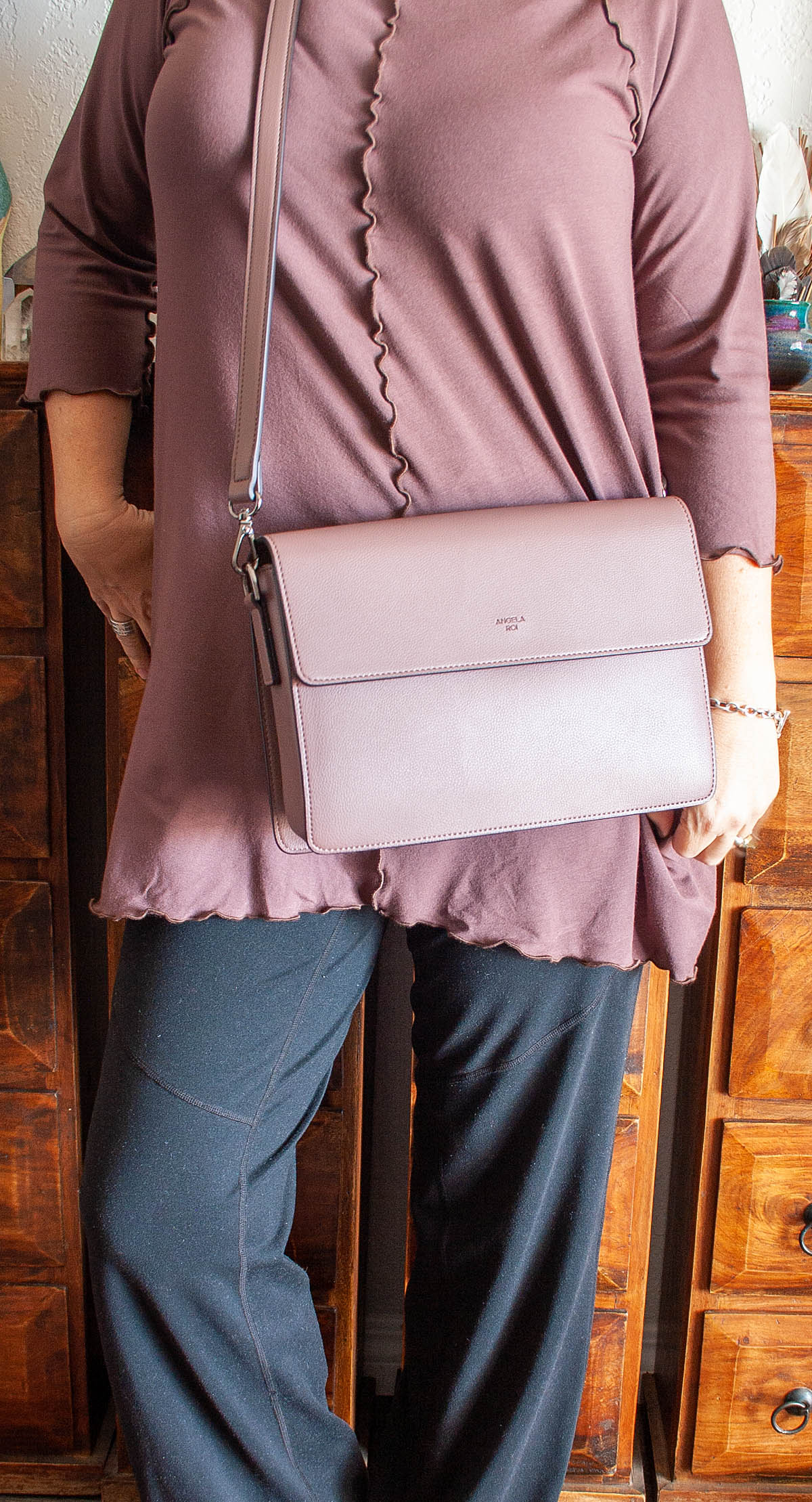 Angela Roi Jane Shoulder Bag Review - Create Mindfully