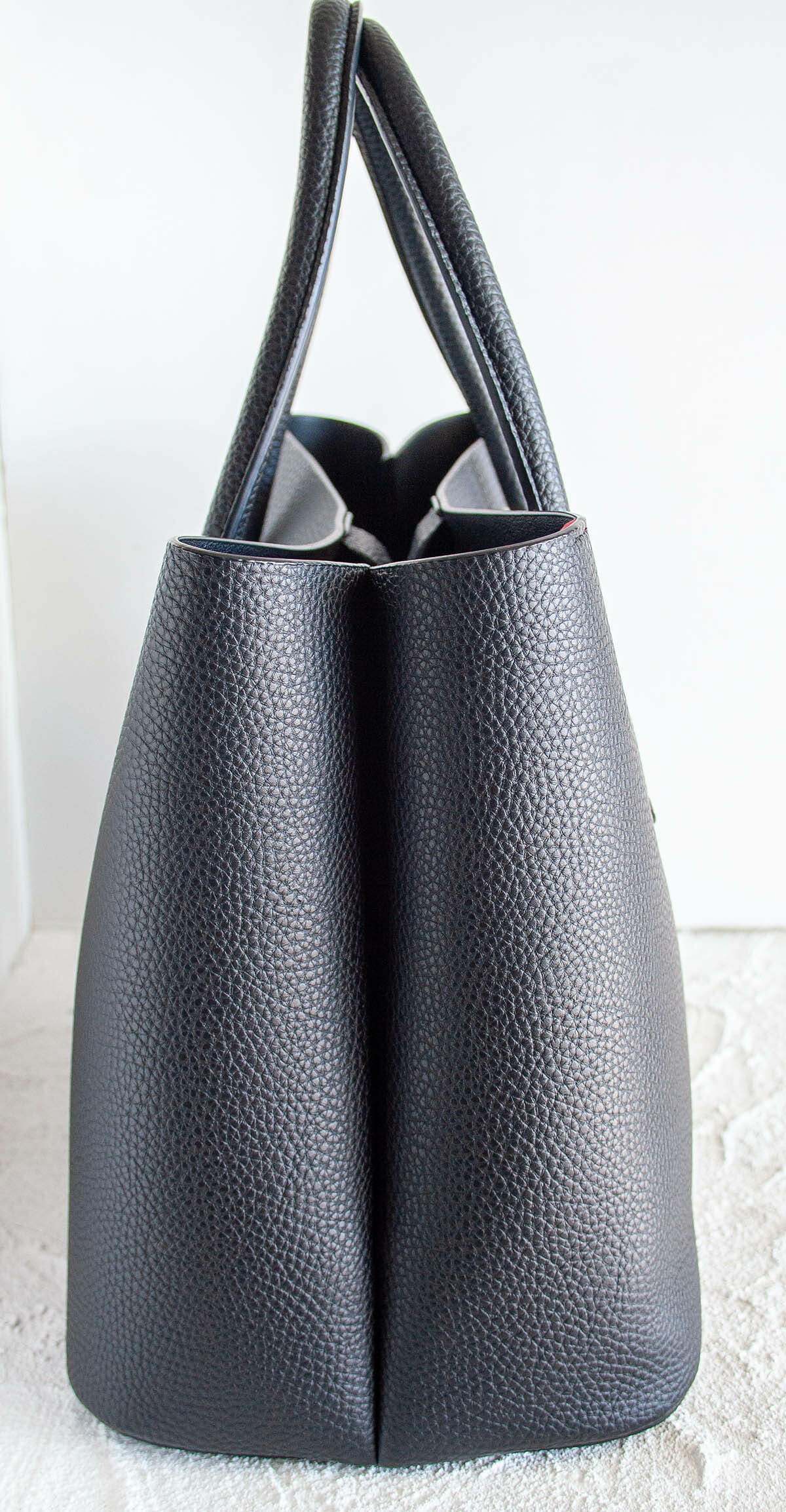 Angela Roi Cher Tote sideview. 