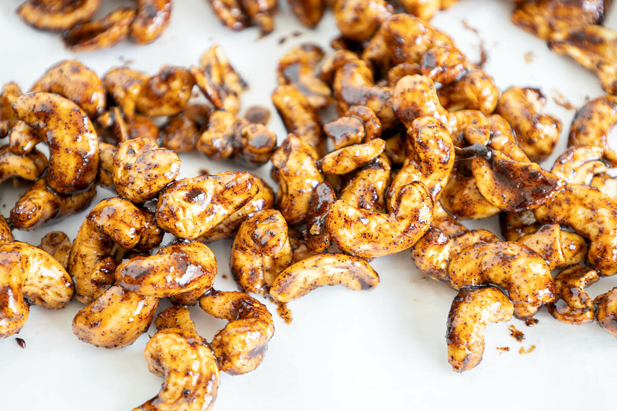 Maple Chipotle Cashews close up.