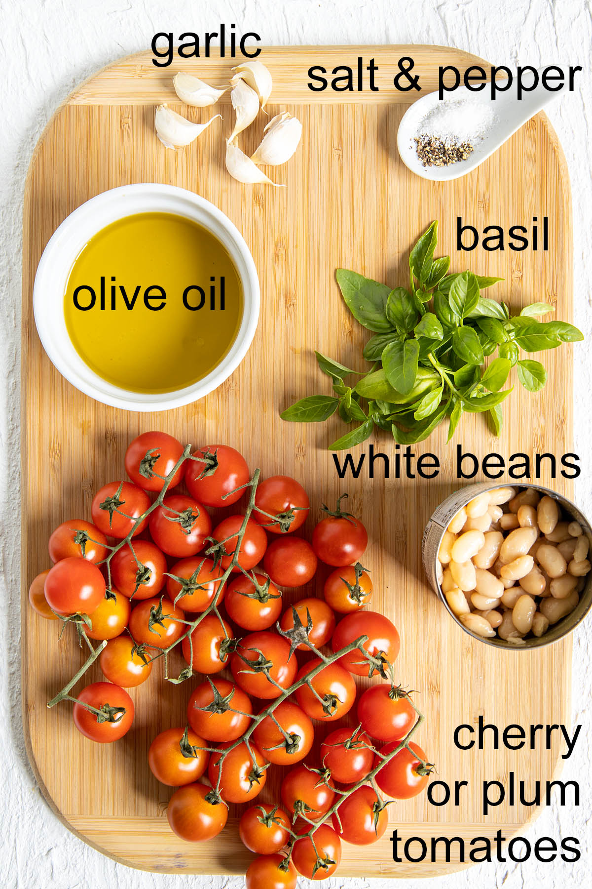 Ingredients with labels.